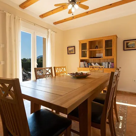 Abahana Villas Artemis Villa